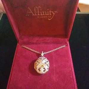 Affinity Filigree Sterling Silver ^ Diamond Locket Necklace 20" long